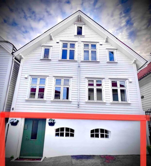 The Green Door H1 Stavanger Buitenkant foto